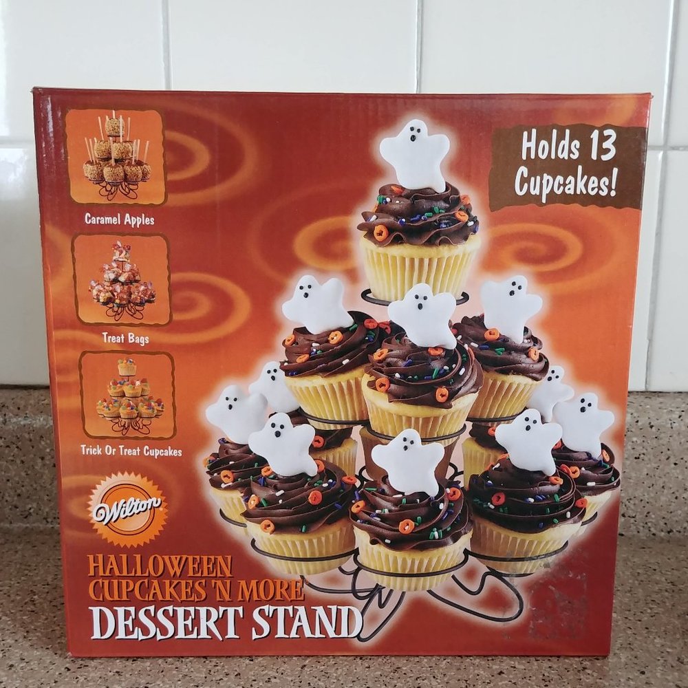 🌈2/$25 : Wilton wired dessert stand